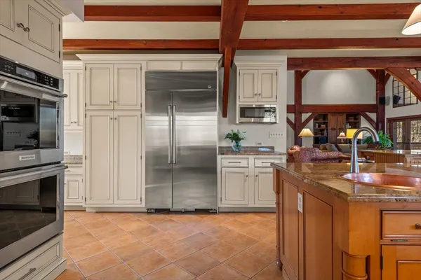 $1,995,000 | 236 Steeplechase Road, Barrington Hills, IL 60010