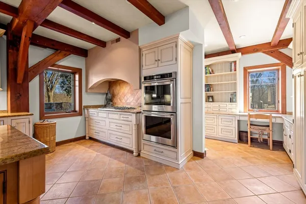 $1,995,000 | 236 Steeplechase Road, Barrington Hills, IL 60010