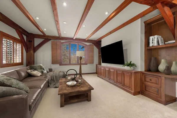 $1,995,000 | 236 Steeplechase Road, Barrington Hills, IL 60010