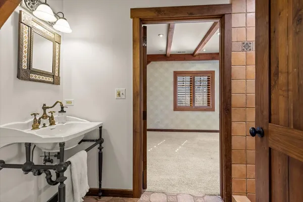 $1,995,000 | 236 Steeplechase Road, Barrington Hills, IL 60010