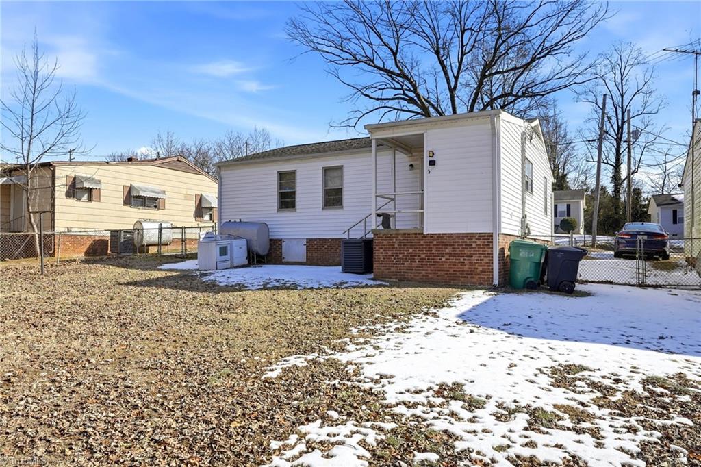 206 Paramount Street High Point, NC 27260 - Photo 17 of 22