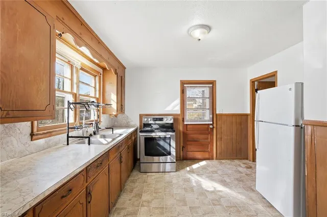 $155,000 | 206 Paramount Street, High Point, NC 27260