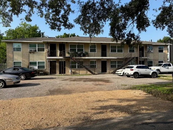 $700 | 3502 Campbell Street, Unit 4, Houston, TX 77026