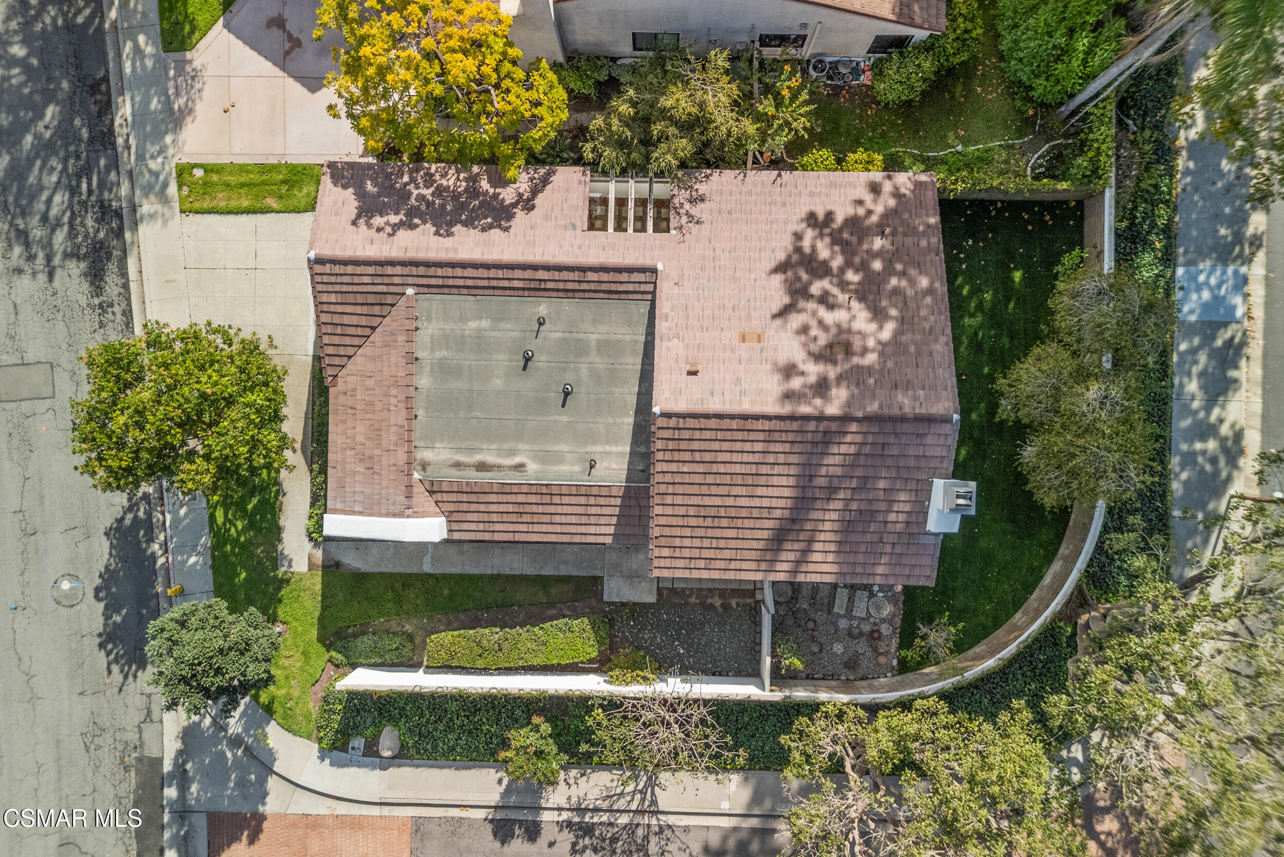 201 Village Road Port Hueneme, CA 93041 - Photo 19 of 21 a view of a house with a garden