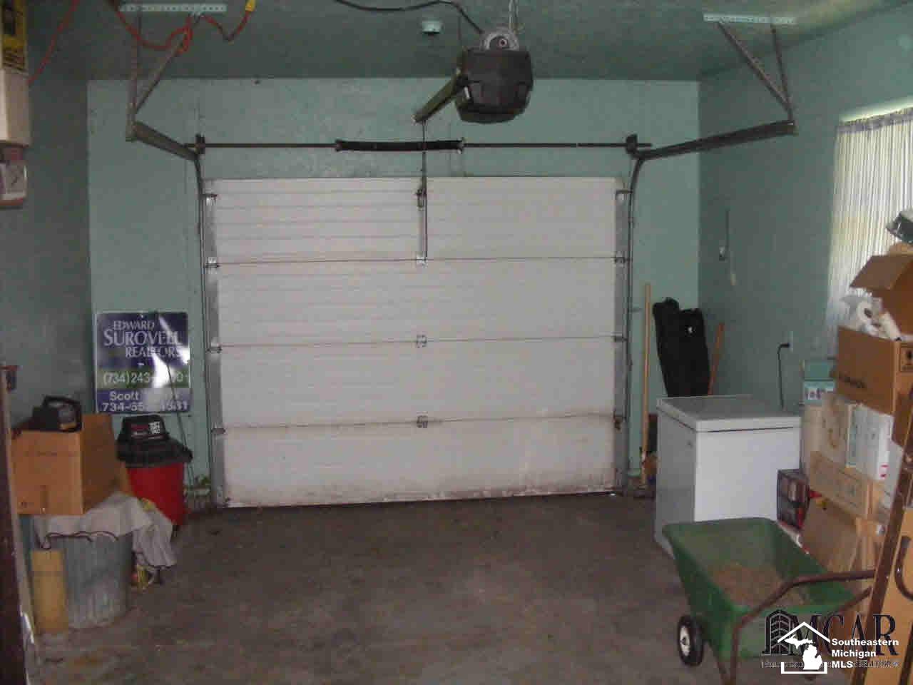 9485 Summerfield Road Temperance, MI 48182 - Photo 23 of 23 21302868-22.JPG