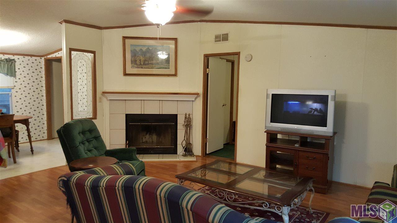 12475 Brown Road Denham Springs, LA 70726 - Photo 10 of 21