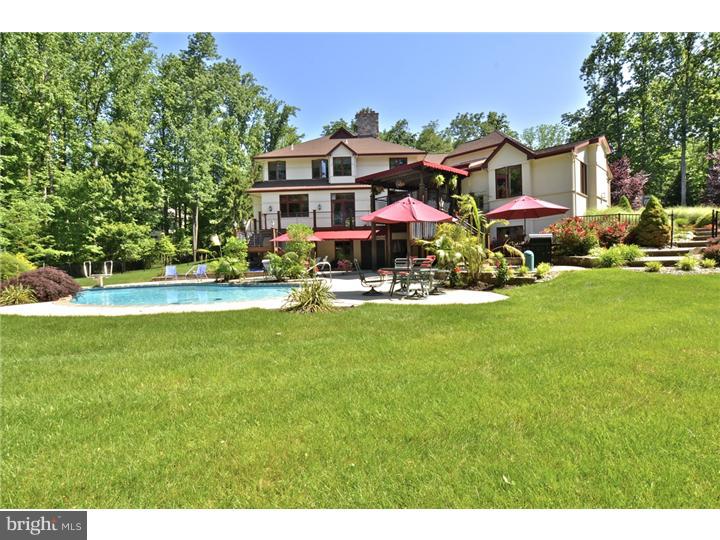 66 Cradle Rock Road Princeton, NJ 08540 - Photo 21 of 25 Exterior Back