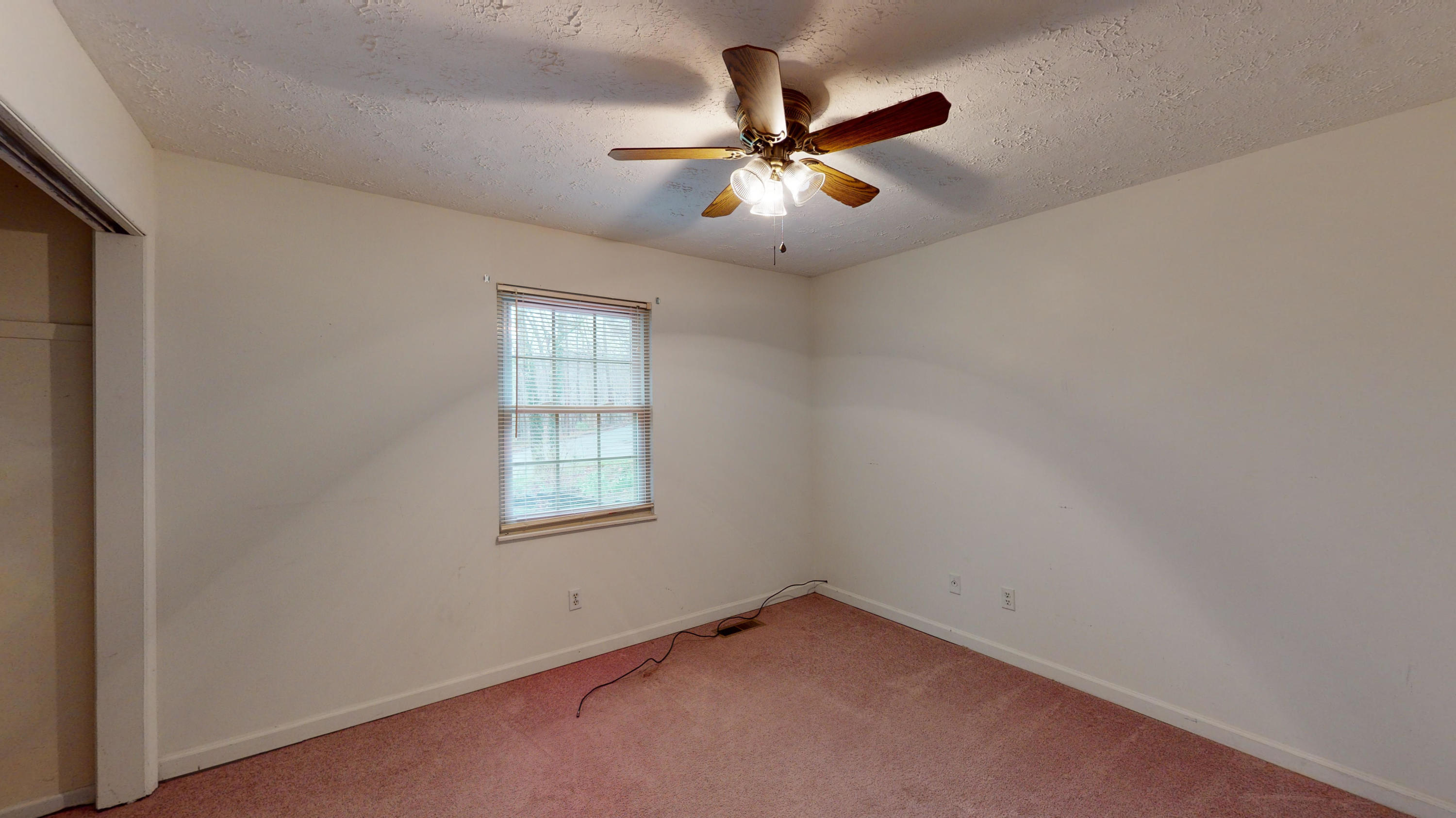 220 Orchard Knob Road Clinton, TN 37716 - Photo 13 of 27 220-Orchard-Knob-Rd-03112020_100626