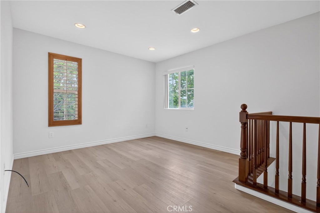 1908 Blazewood Street Simi Valley, CA 93063 - Photo 18 of 42