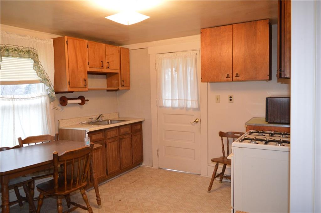 120 Linhurst Avenue Butler, PA 16001 - Photo 7 of 19 Gallery Image 7