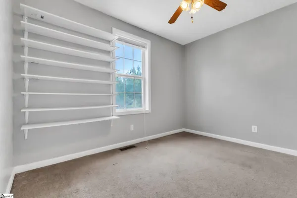 $219,500 | 1405 Chestnut Street, Laurens, SC 29360