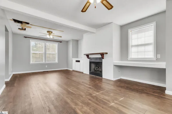 $219,500 | 1405 Chestnut Street, Laurens, SC 29360