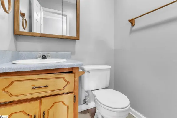 $219,500 | 1405 Chestnut Street, Laurens, SC 29360