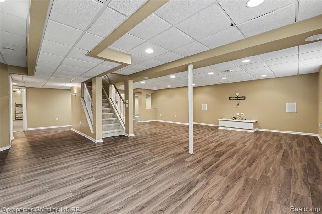 1811 Blue Grass Drive Rochester, MI 48306 - Photo 23 of 39