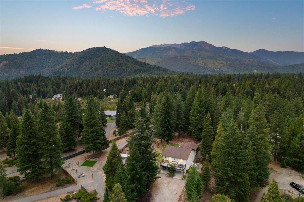 3409 North Old Stage Road Mount Shasta, CA 96067 - Photo 41 of 43 Gallery Image 41