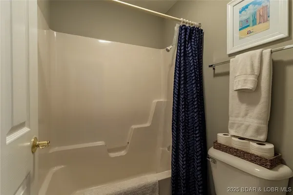 $239,900 | 108 Robinwood Drive, Unit 2A, Lake Ozark, MO 65049