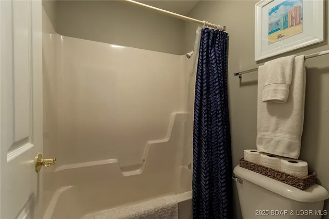 $249,900 | 108 Robinwood Drive, Unit 2A, Lake Ozark, MO 65049