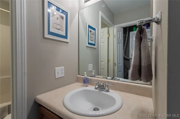 $239,900 | 108 Robinwood Drive, Unit 2A, Lake Ozark, MO 65049