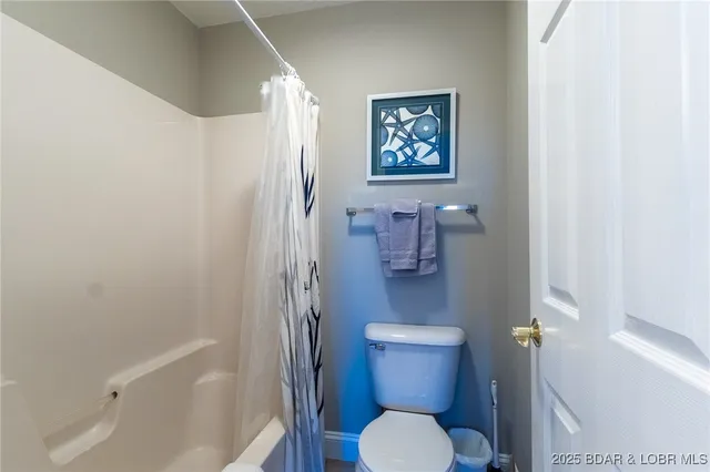 $249,900 | 108 Robinwood Drive, Unit 2A, Lake Ozark, MO 65049