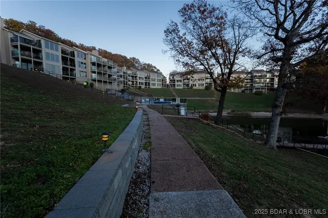 $249,900 | 108 Robinwood Drive, Unit 2A, Lake Ozark, MO 65049