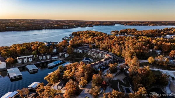 $239,900 | 108 Robinwood Drive, Unit 2A, Lake Ozark, MO 65049