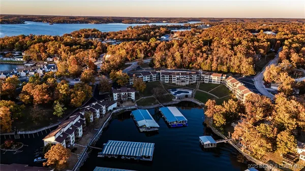 $239,900 | 108 Robinwood Drive, Unit 2A, Lake Ozark, MO 65049