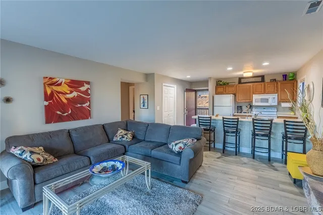 $249,900 | 108 Robinwood Drive, Unit 2A, Lake Ozark, MO 65049