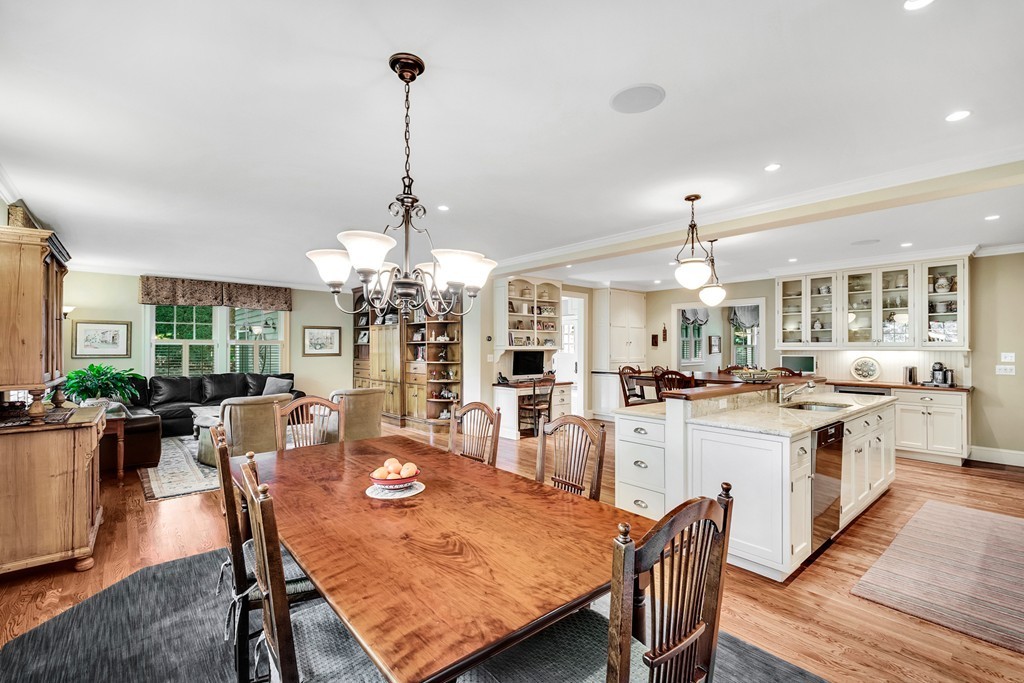 55 Alban Road Newton, MA 02468 - Photo 9 of 29