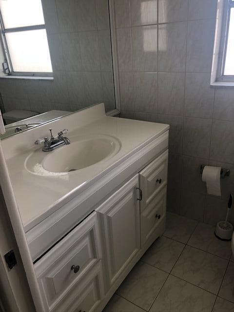 3051 North Course Drive, Unit 901 Pompano Beach, FL 33069 - Photo 28 of 31 IMG_3613