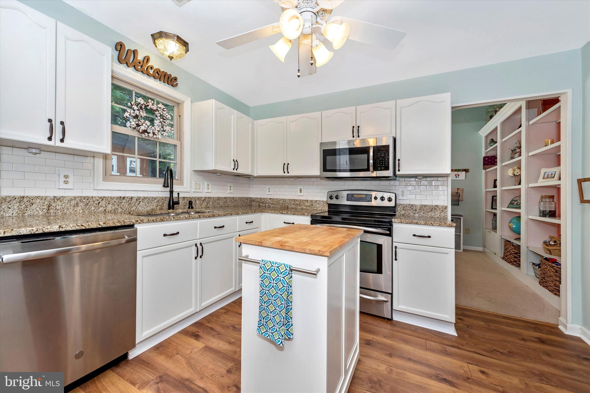 6715 Hemlock Point Road New Market, MD 21774 - Photo 10 of 51 Newer stainless appliances