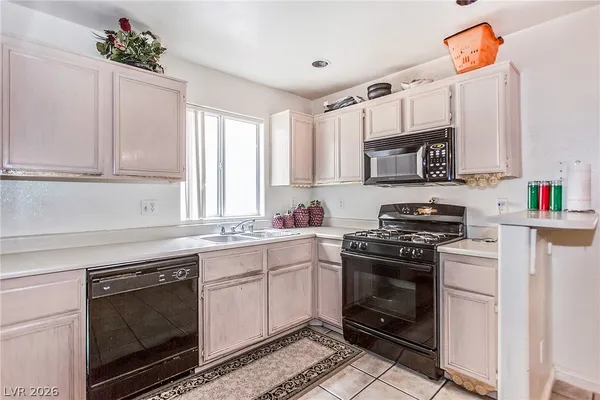 $1,750 | 5237 Steinbrenner Lane, Las Vegas, NV 89118