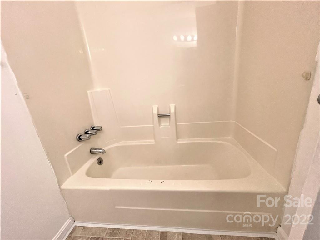 3319 Cross Winds Road Charlotte, NC 28227 - Photo 13 of 30 Gallery Image 13