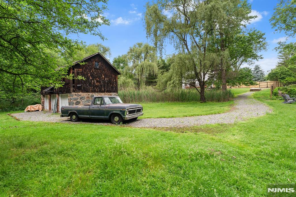 55 Cripplebush Road Old Tappan, NJ 07675 - Photo 36 of 44