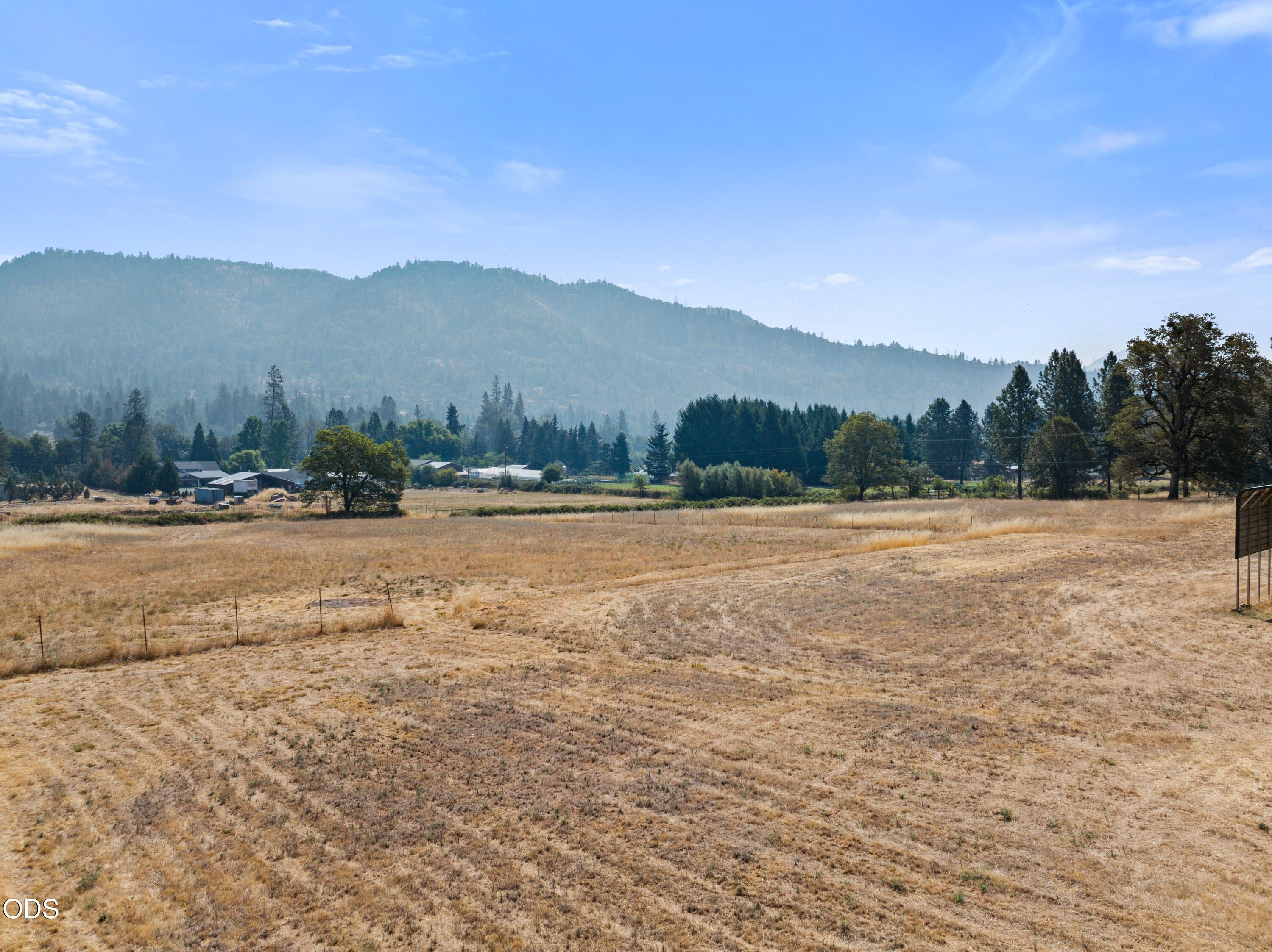 1843 West Evans Creek Road Rogue River, OR 97537 - Photo 30 of 42 Gallery Image 30