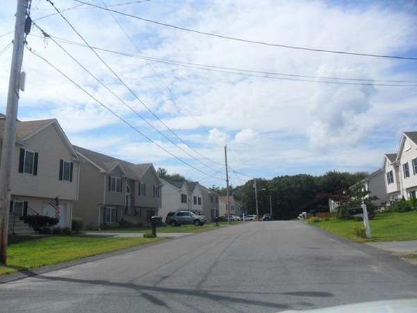 107 Lea Lane Fall River, MA 02721 - Photo 8 of 8 Gallery Image 8