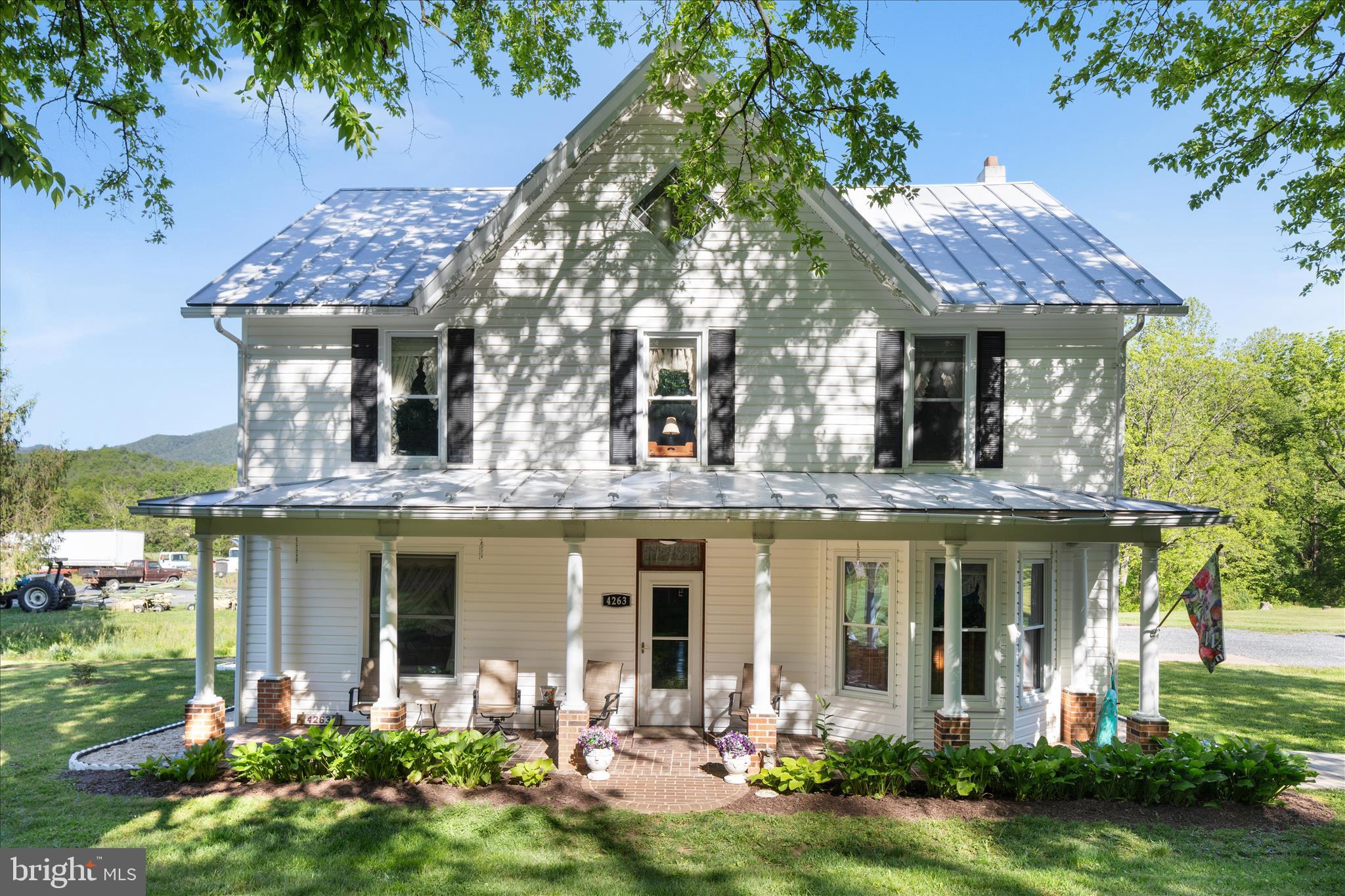 4263 St Davids Church Road Fort Valley, VA 22652 - Photo 46 of 60 Front