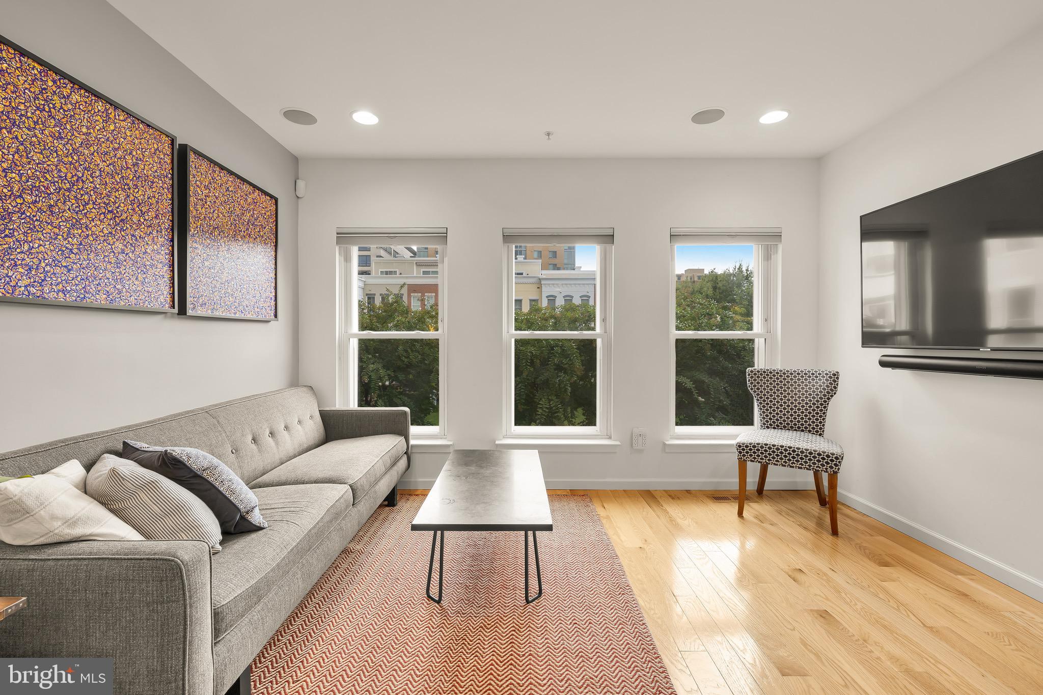 353 L Street Southeast Washington, DC 20003 - Photo 12 of 40