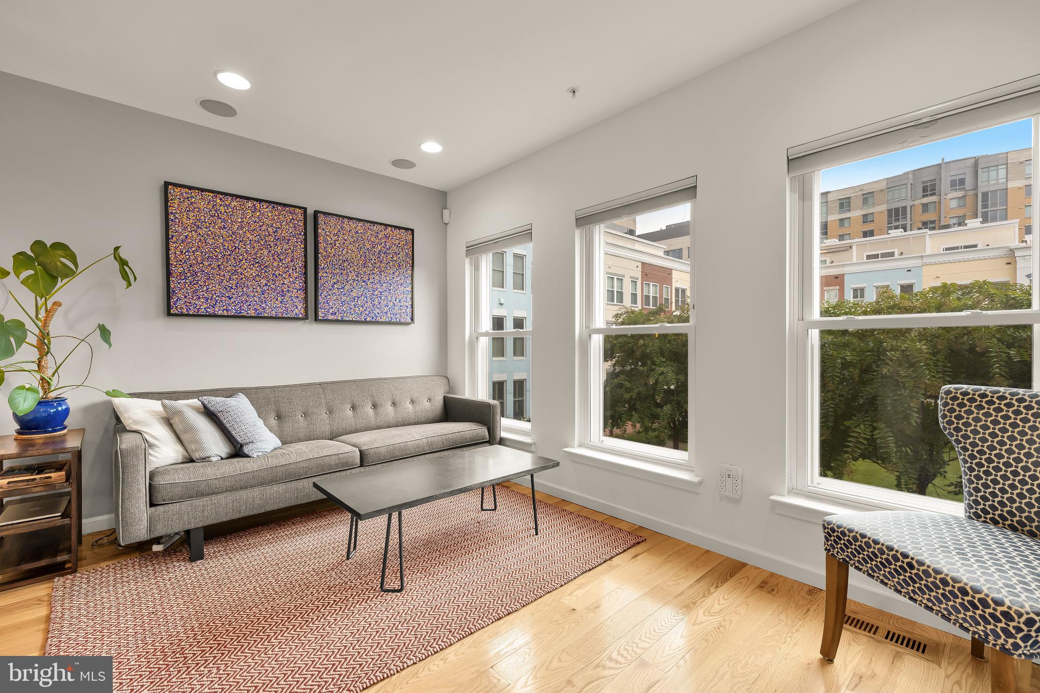 353 L Street Southeast Washington, DC 20003 - Photo 13 of 40