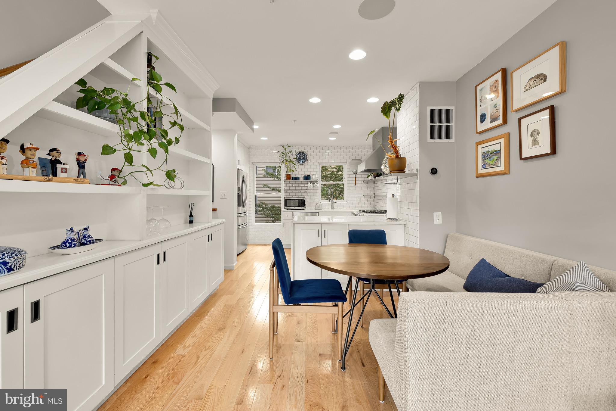 353 L Street Southeast Washington, DC 20003 - Photo 10 of 40