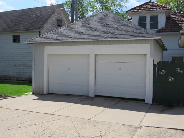 $249,900 | 309 Oneida Street, Beaver Dam, WI 53916