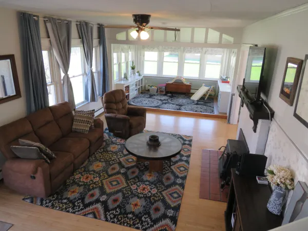 $249,900 | 309 Oneida Street, Beaver Dam, WI 53916