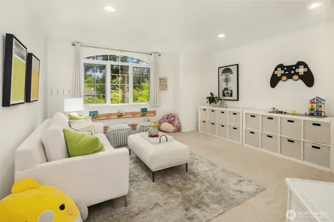 $2,089,000 | 21728 Northeast 81st Street, Redmond, WA 98053