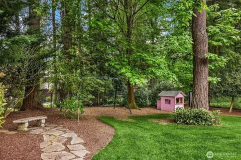 $2,089,000 | 21728 Northeast 81st Street, Redmond, WA 98053