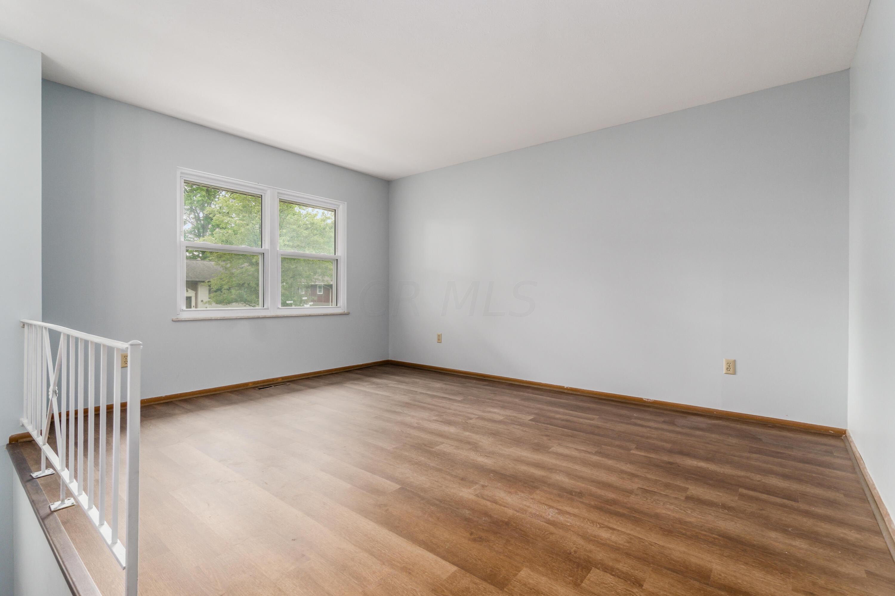 252 Dunchurch Road Columbus, OH 43230 - Photo 7 of 37 S_-_252_Dunchurch_Rd_-_005