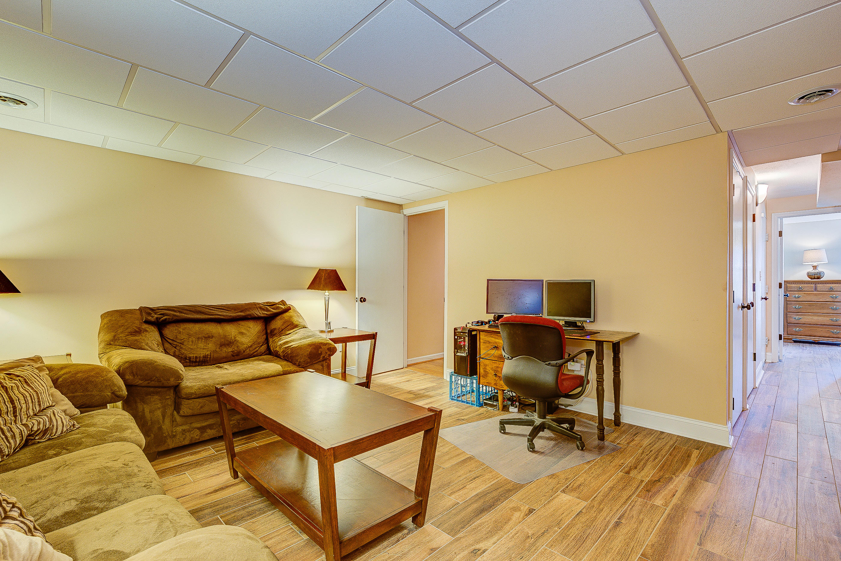 1725 Green Ridge Road Salem, VA 24153 - Photo 18 of 23 Family Room