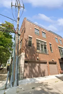 $1,450,000 | 2751 North Greenview Avenue, Unit A, Chicago, IL 60614