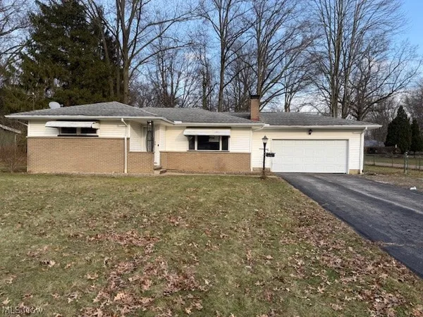 $162,900 | 319 Russell Avenue, Cortland, OH 44410