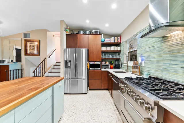 $2,167,565 | 1455 Northeast 4th Avenue, Boca Raton, FL 33432