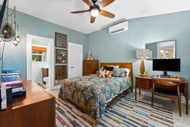 $2,167,565 | 1455 Northeast 4th Avenue, Boca Raton, FL 33432