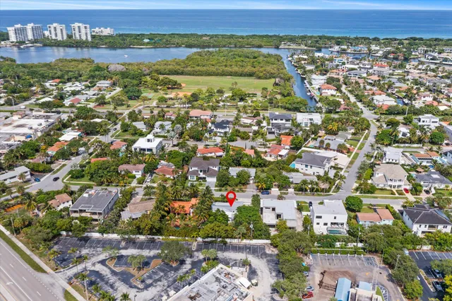 $2,167,565 | 1455 Northeast 4th Avenue, Boca Raton, FL 33432